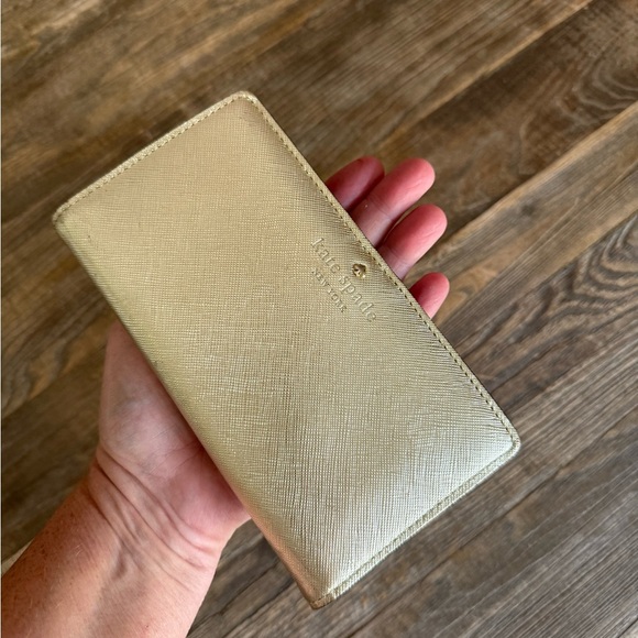 Kate Spade Gold Bi Fold Wallet - Picture 6 of 12